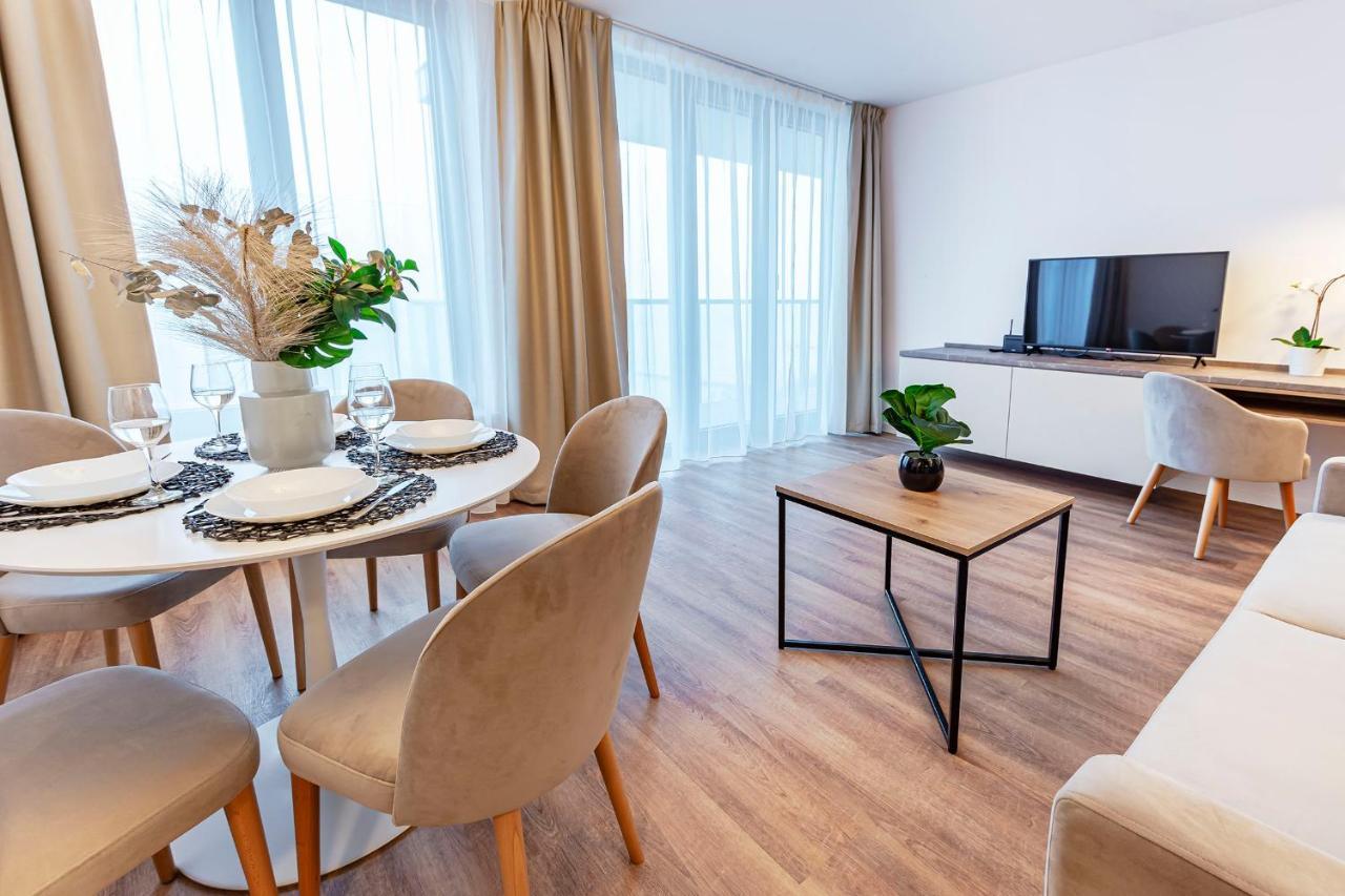 Апартаменты Vacationclub - Jantaris Apartament A 41 Мельно Экстерьер фото